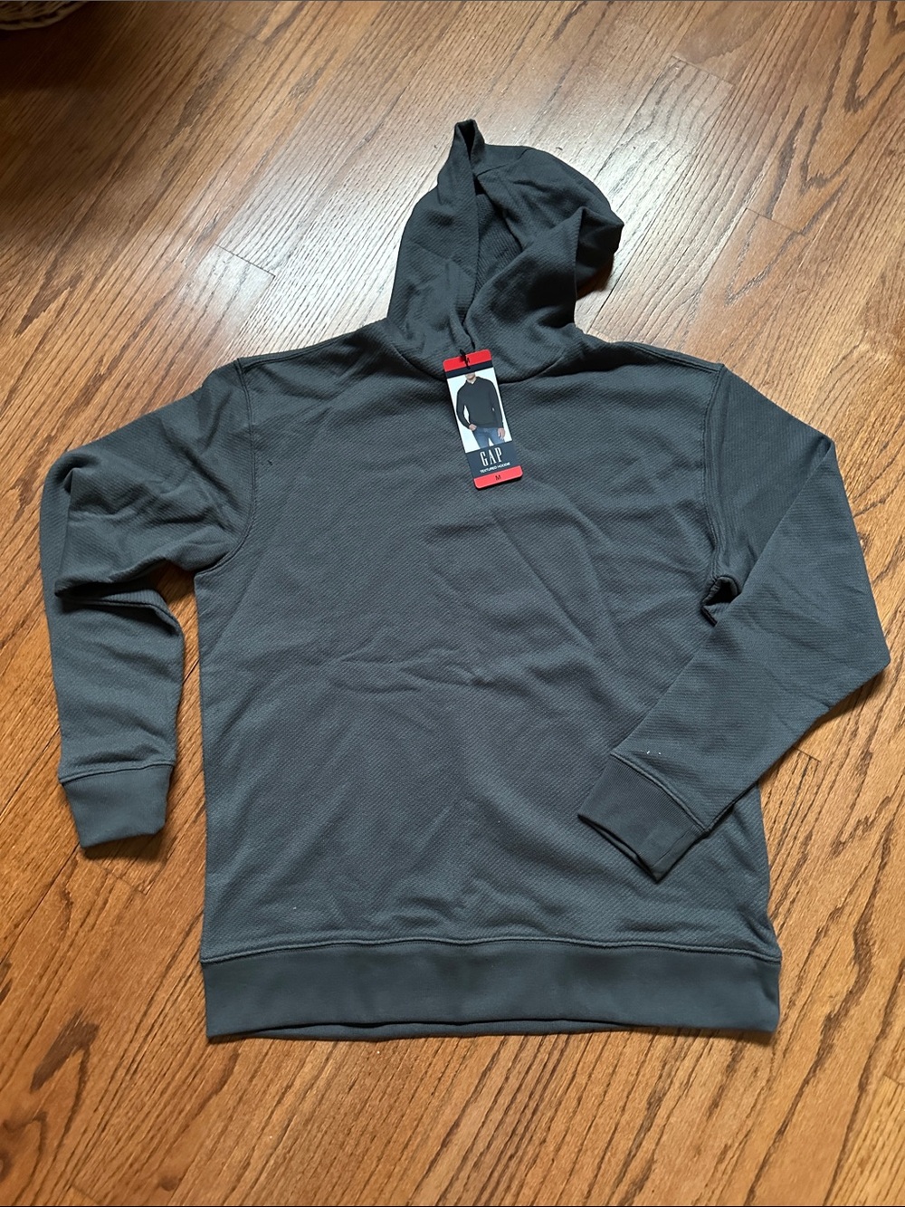 GAP Men's Hooded Long-Sleeve Sweatshirt - Black